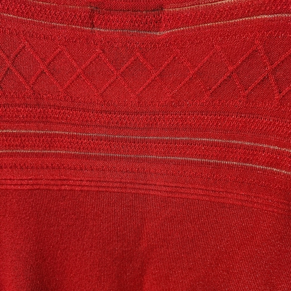 Liz Claiborne Vibrant Red Crew Neck Sweater - Picture 5 of 9